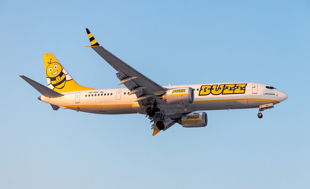 Samolot Boeing 737 Buzz