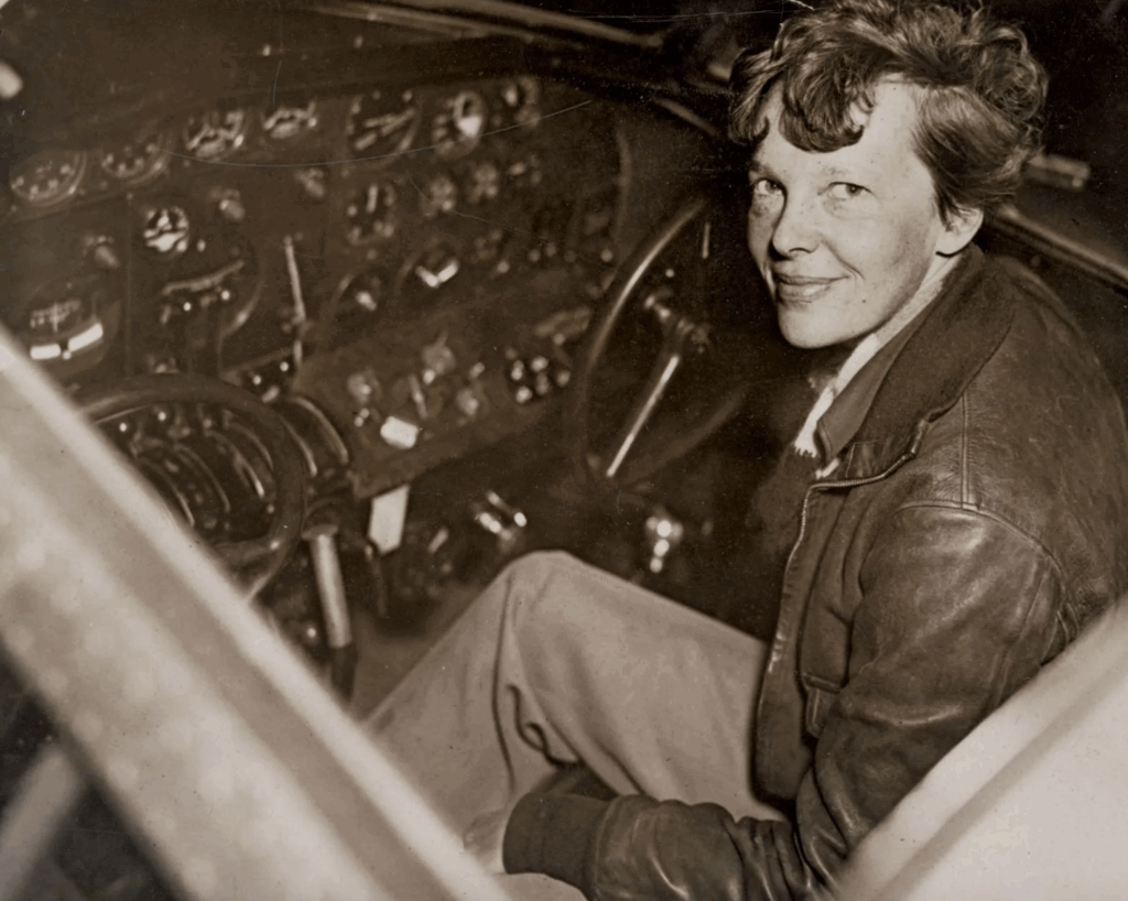 Earhart w kokpicie