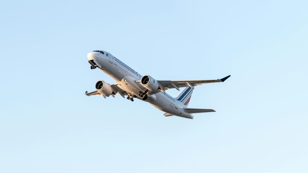 Airbus A220 Start