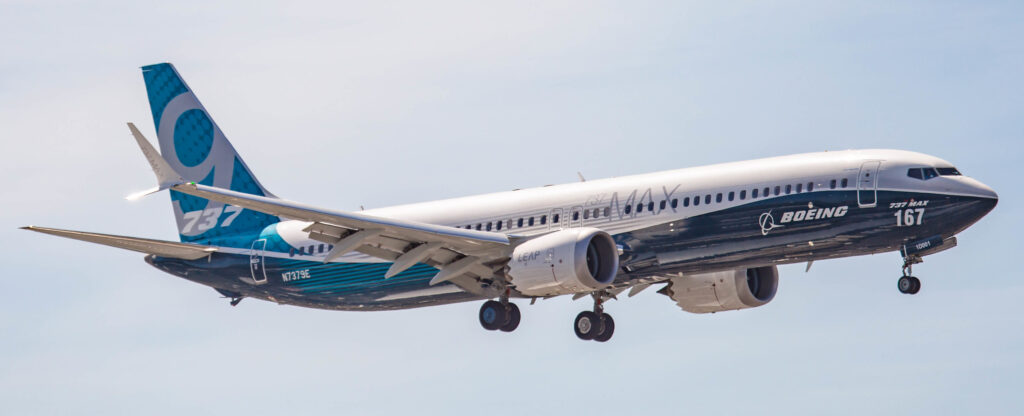 Boeing 737 MAX 10