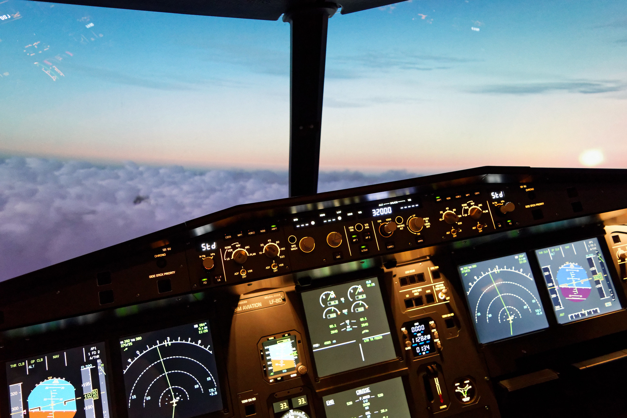 Kokpit A320 - Jak zostać pilotem